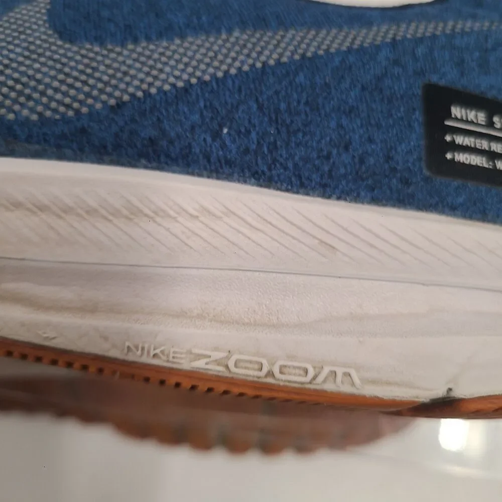 Men’s Size 13 Nike Zoom Winflo 5 Shield Water Repellent A01572-002 Blue 1376